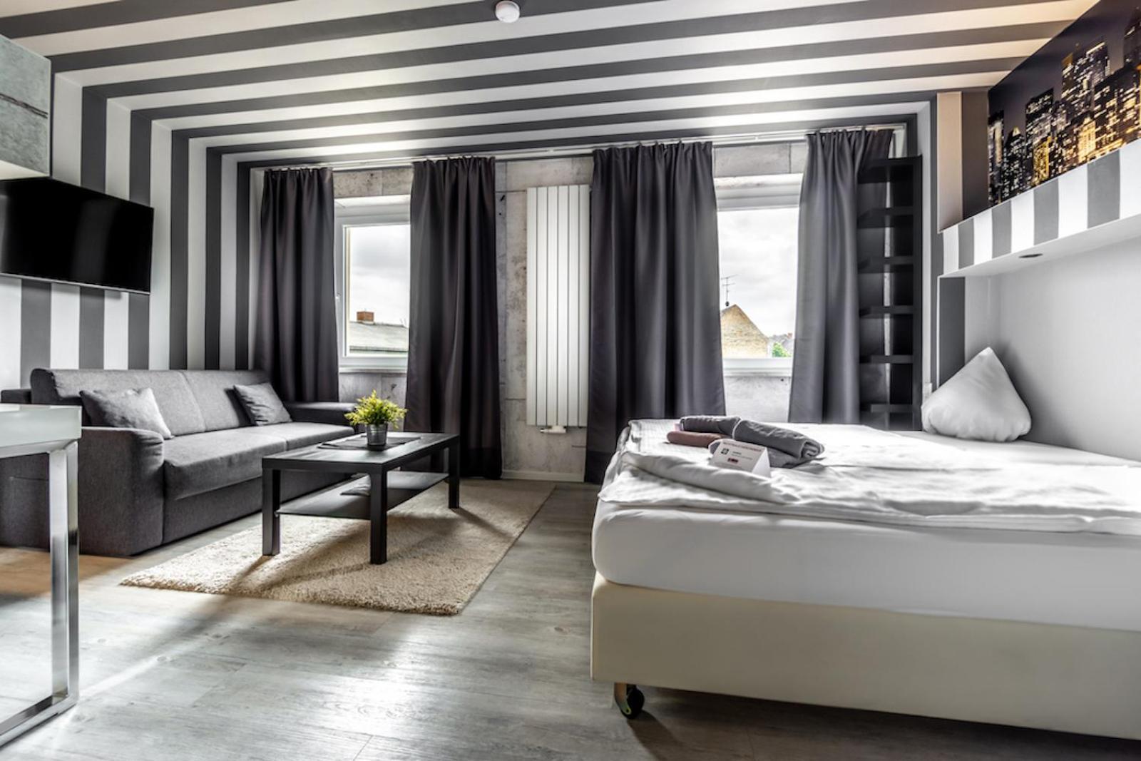 ברנבורג Sl'Otel Budget מראה חיצוני תמונה