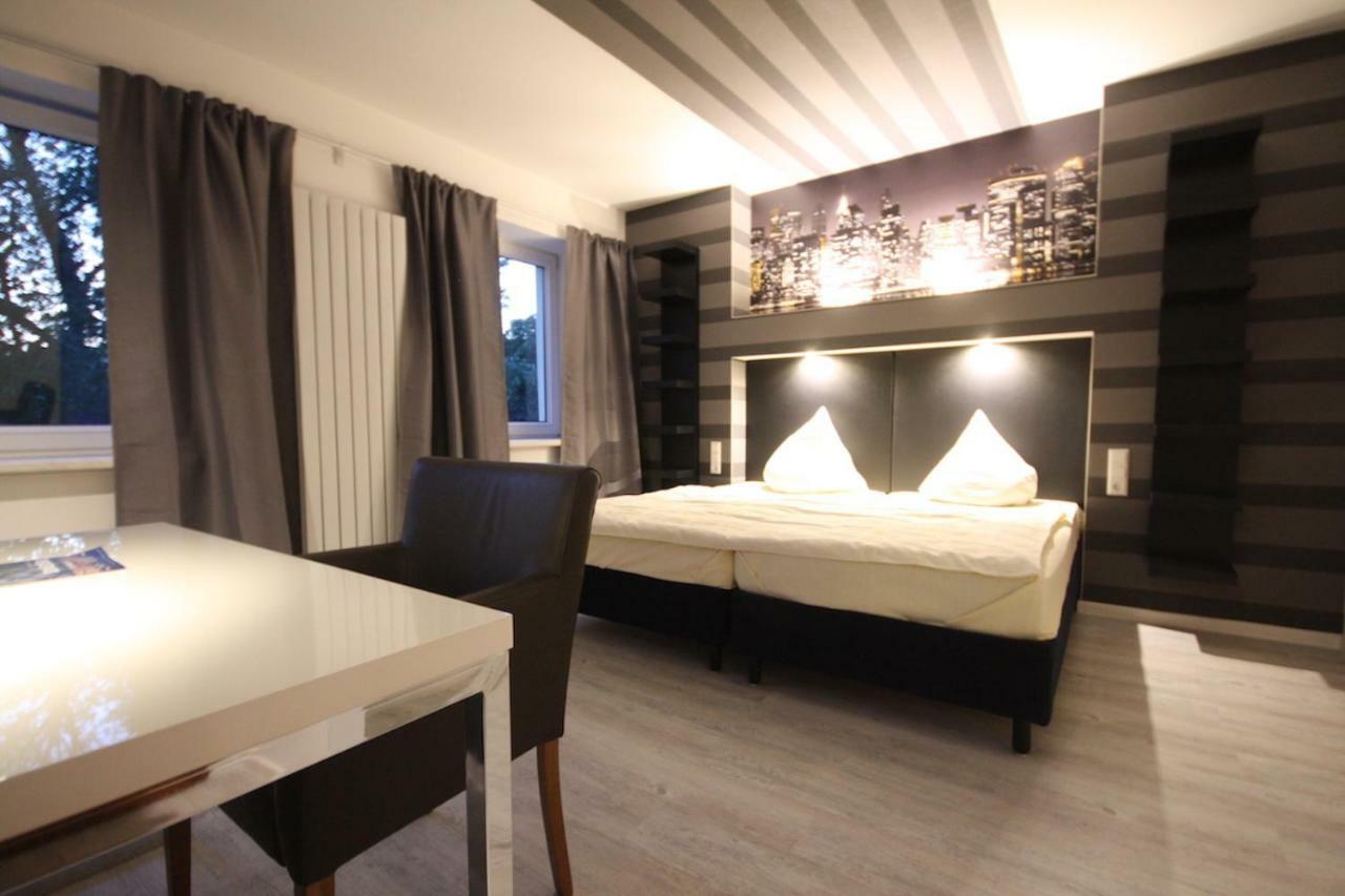 ברנבורג Sl'Otel Budget מראה חיצוני תמונה