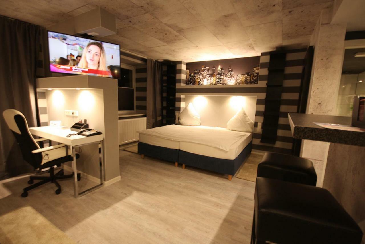ברנבורג Sl'Otel Budget מראה חיצוני תמונה